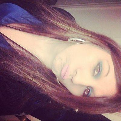 I'M NICE.CARING. RANDOM. AND I LIKE TO MEET NEW PEOPLE. Im just here looking for new friends nothing else but that. kik me missnicole021