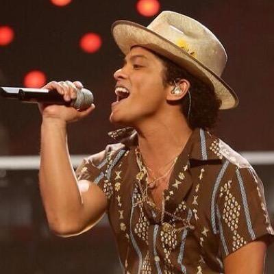 Compte source Bruno Mars
#HooligansForever.