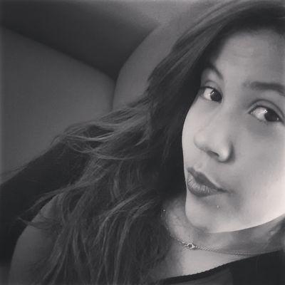 Amar as coisas simples da vida é o que me motiva a sorrir diante de qualquer situação!