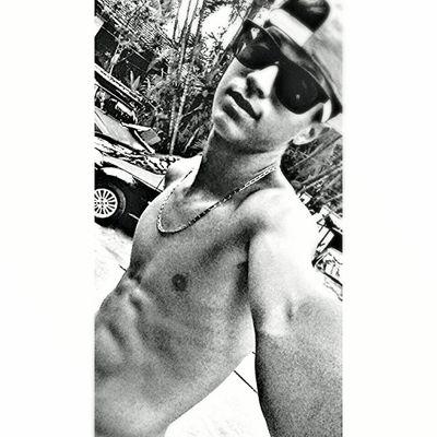 ☺Corro junto com você, vivo junto com você, faço tudo por você....Deus 
Snap :dan_Alcântara
wpp:03193291864