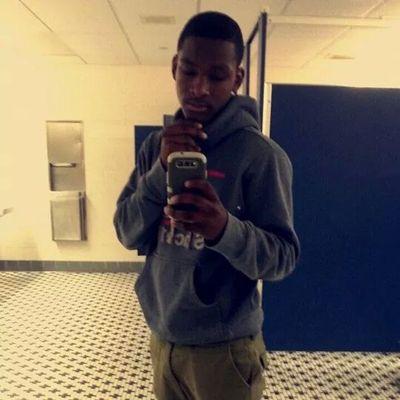 17 yr old ball player currently have scouts looking  at me so.. don't hate.  Keep Claim  and Play Ball