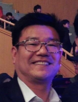 한우리경제신문 상무/신규사업 기획 및 컨설팅ᆞ

마케팅 전문
경력
병원정보화 MIS PIS MRP II
공공행정프로젝트 방송등 각종프로젝트참여
주로 테스크포스팀장으로 근무