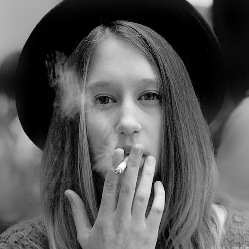 @AHSFX The world is full of shit. That's all. Violet Harmon RP #AmericanHorrorStoryRP {18+}