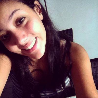 Não reclame da vida, levante a cabeça. Dias ruins são necessários para os bons valerem a pena. Bsb, 18