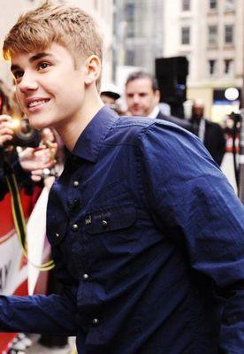 I need his follows. I love him so much. live laugh love .♡