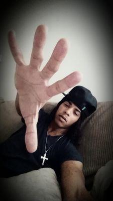 YL_2ndfam's profile picture. Young talented artist from all over so my music reflects the sound like no other