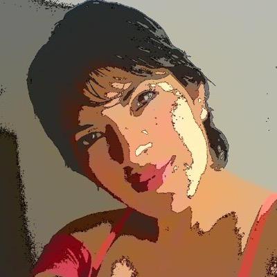 OdetHinah's profile picture. Amante de la vida, hija de la madre naturaleza, amiga de todos los sentidos, esposa de un mundo raro pero existente y madre de JF.