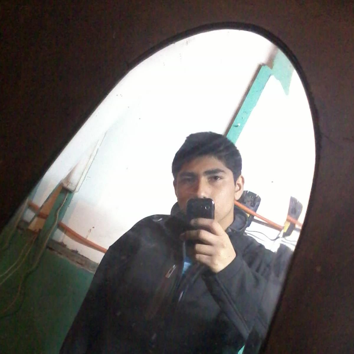 Brujosebas's profile picture. Bueno soy una persona que opina sobre los problemas que suceden en Chile.  Me gusta el anime y el rap (son mi vida :3)
soy cariñoso y amigable n.n