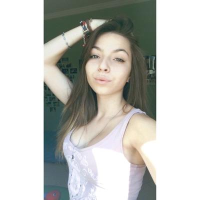 Saudade é o amor que fica.