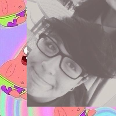 Hey.......... :) music is life instagam: jesica_ruelas_17