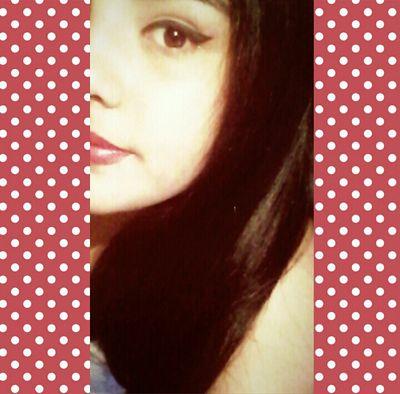 ¡HI! Me llamo Valeria pero Me gusta que me digan Vale Asi qee..¿eso?  haha naa  Tengo 14, soy Directoner desde el 2012 & me gusta larry7u7