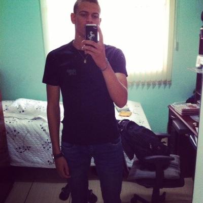 jeferson22101's profile picture. 