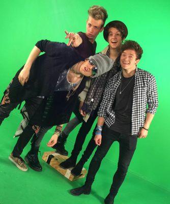 Huge fan of @TheVampsband! Go buy Meet The Vamps its on iTunes!