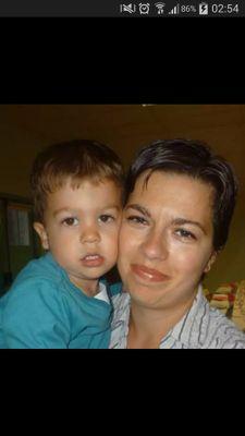 evmate's profile picture. supportrice de lyon je suis mariée a un supporter de marseille!pendant les mi-temps nous avons fait 3 beaux garcons qui deviennent supporters de Tours.