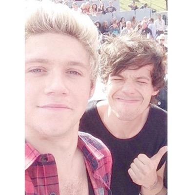 follow @sadkidhoran !!