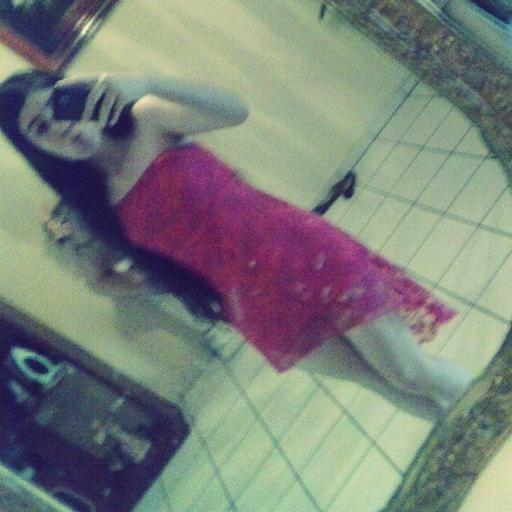 directioner and I hope someday one direction boys follow me .That would be my dream to give me track :)