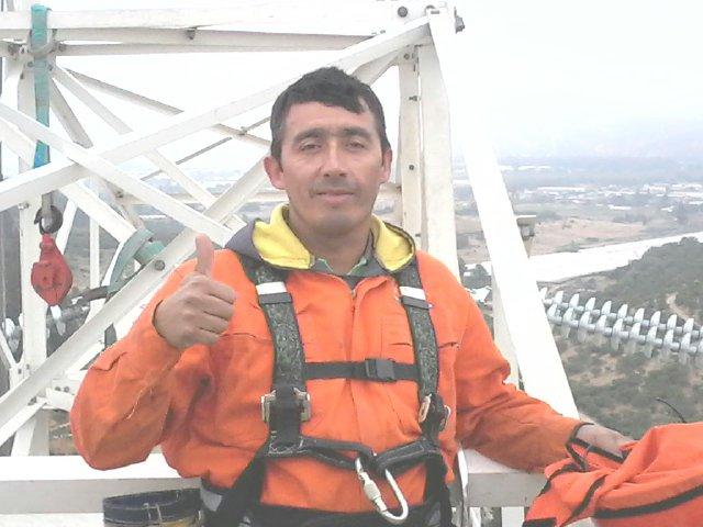 lejos de casa  en quillota por mi familia
