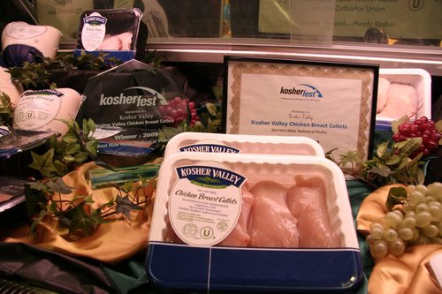 Kosher Valley Chicken and Turkey are humanely raised, vegetarian fed, antibiotic free,