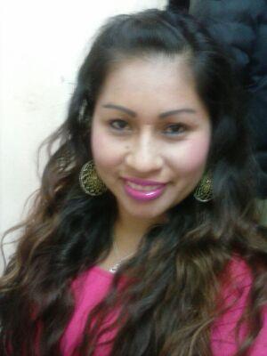 d92363114e13487's profile picture. Feliz....