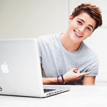 finnybearharris's profile picture. Today, May Fill Your Heart& All The Happiness Come Your Way... The Beautiful Girlfriend @AdorkablePierce