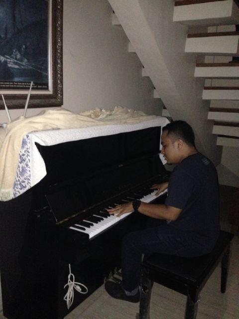 DanaPahlevi's profile picture. 