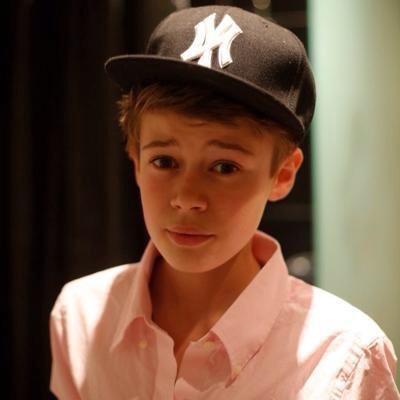 Hey Im Chase Im 14 Mom: @latasha_durant I love to make new friends BestFriend: @ClarksmartWolf & @Mattg_Gubler [RP|Single|Shapeshifter]