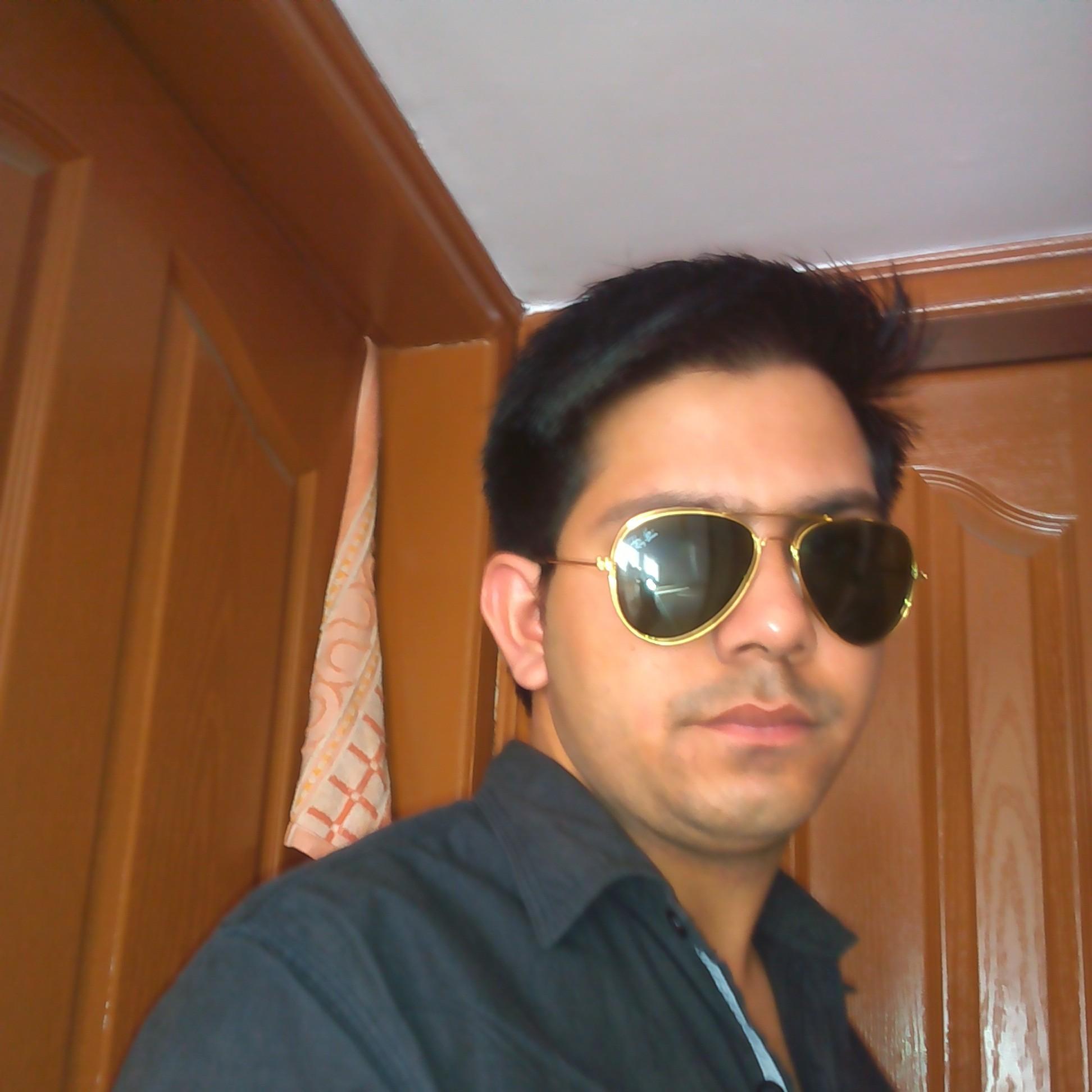 seo_webwork's profile picture. We provide internet marketing technics for being success  with the help of seo tool.
we can available  for  you 24hours. We have for u 
SEO on page and off page