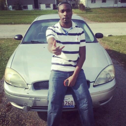 #Leo | #Ballers life | #Stoner | #Heatnation | #TeamWhiteGirls | # College Student | # Single. If you want to know more, hit that follow button. I follow back