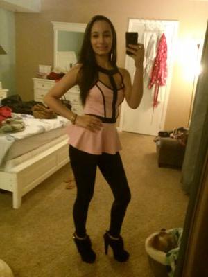 Victoriamiura96's profile picture.