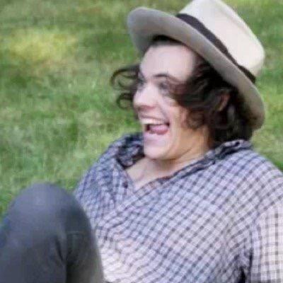 @grumpyhes @harrysparanoid