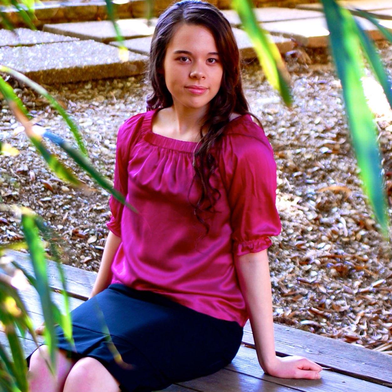 RheaCooper2's profile picture. 