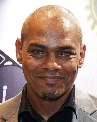 ericmindjimba's profile picture. 