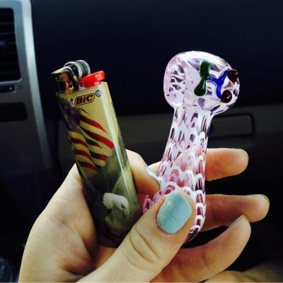 imamidnightoker's profile picture. I smoked POT with johnny hopkins