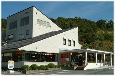 徳山高専が誇る一級建築士熊野教授の面白くてためになる建築基準法の語呂合わせを紹介するbot
一級建築士を目指す人はこれしかない！！