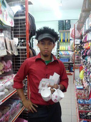 Susah senang dalam hidup ni.. kt ALLAH juga kita bergantung..