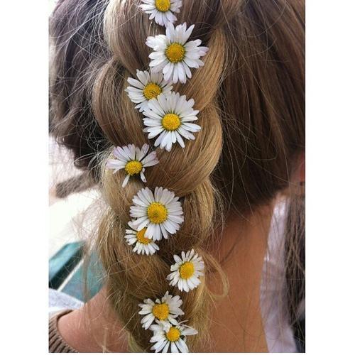 HairLovesNature's profile picture. Natural treatments and styles for your hair. When nature steps in beautiful things happen. Stop damaging your hair and start taking care of it 3