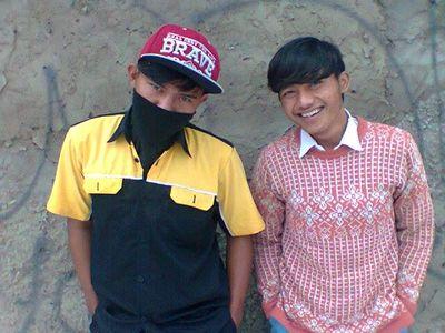 kalo bencin jadi sayang, gua bakalan bikin lu benci kegua.
garing yak, krik~krik!.....