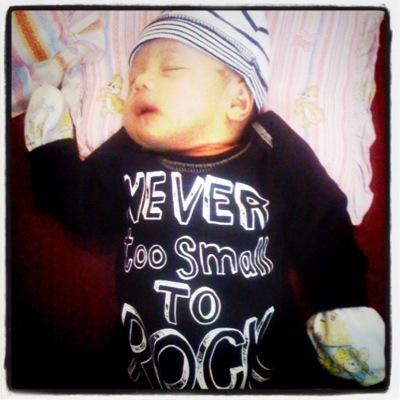 la_peca's profile picture. black star