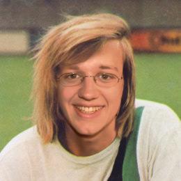 Zwillingspapa, Social Media Dude, Moderator. Warum das hier? https://t.co/6Iyqv0QGF4 Selektiere Follower sehr subjektiv&selektiv, nicht böse sein.