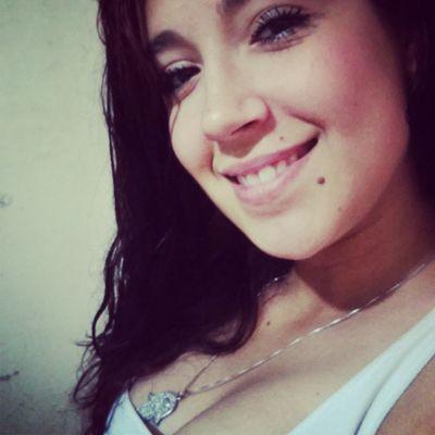 awn minha anna, safada que dói, chega chora de burra, eu amo vc surubenta 3' @vishfumei aq *-* | Anna linda, tlg que eu te amo muuito néh :3 @_allesouza aqi ;*