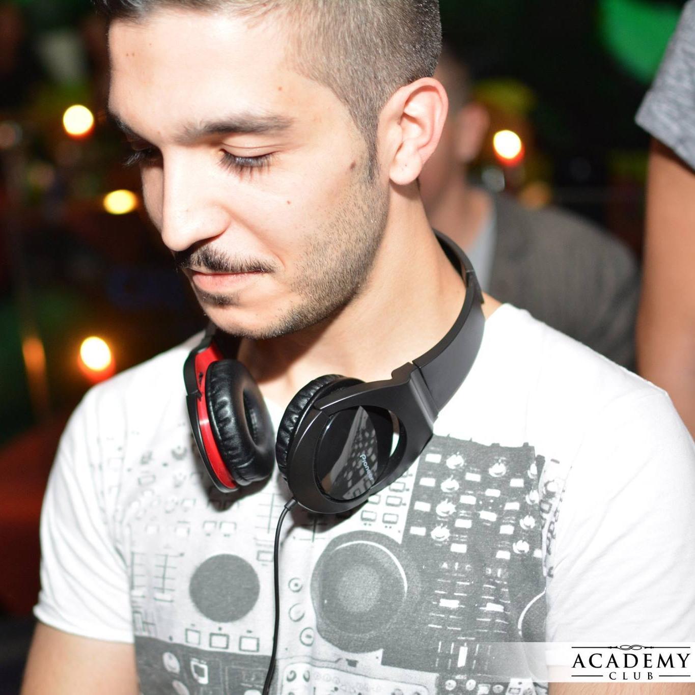 Dj & Musician From Sardinia!