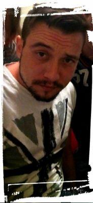 hoaraujerome34's profile picture. 