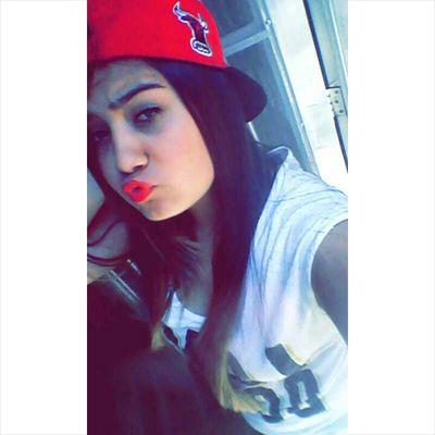face : Leticia Costa 
whats : só pedir 
insta : _poxaa_lee