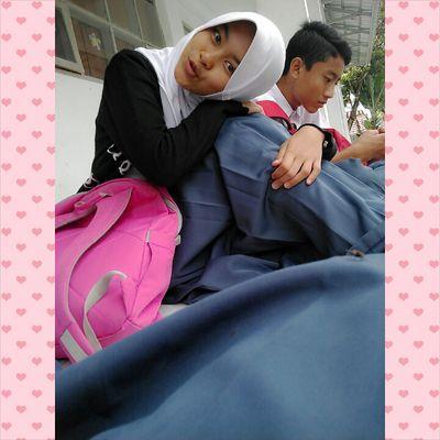 ZakiaFutuh's profile picture. 749373BA