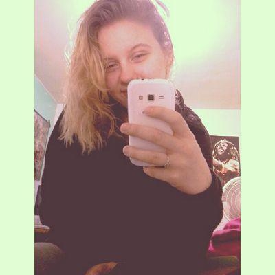 Valerievalderas's profile picture. 17 /  ❤'s_taken / michigan, xo