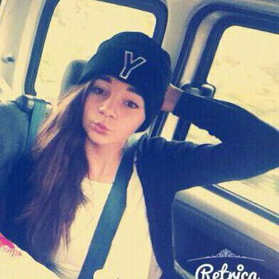 HI !! i'm french Directioner forever 2010- forever