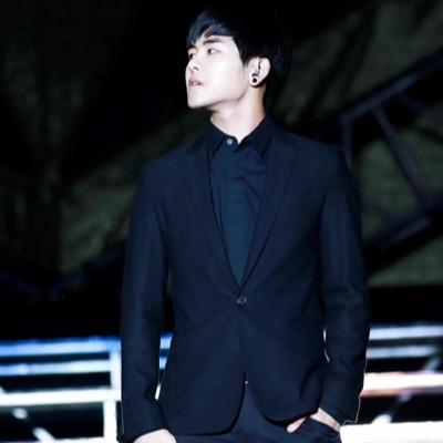 Lee Howon • 91 • SEKE • WY-IGY-VY • @YaoiXYZ_RP