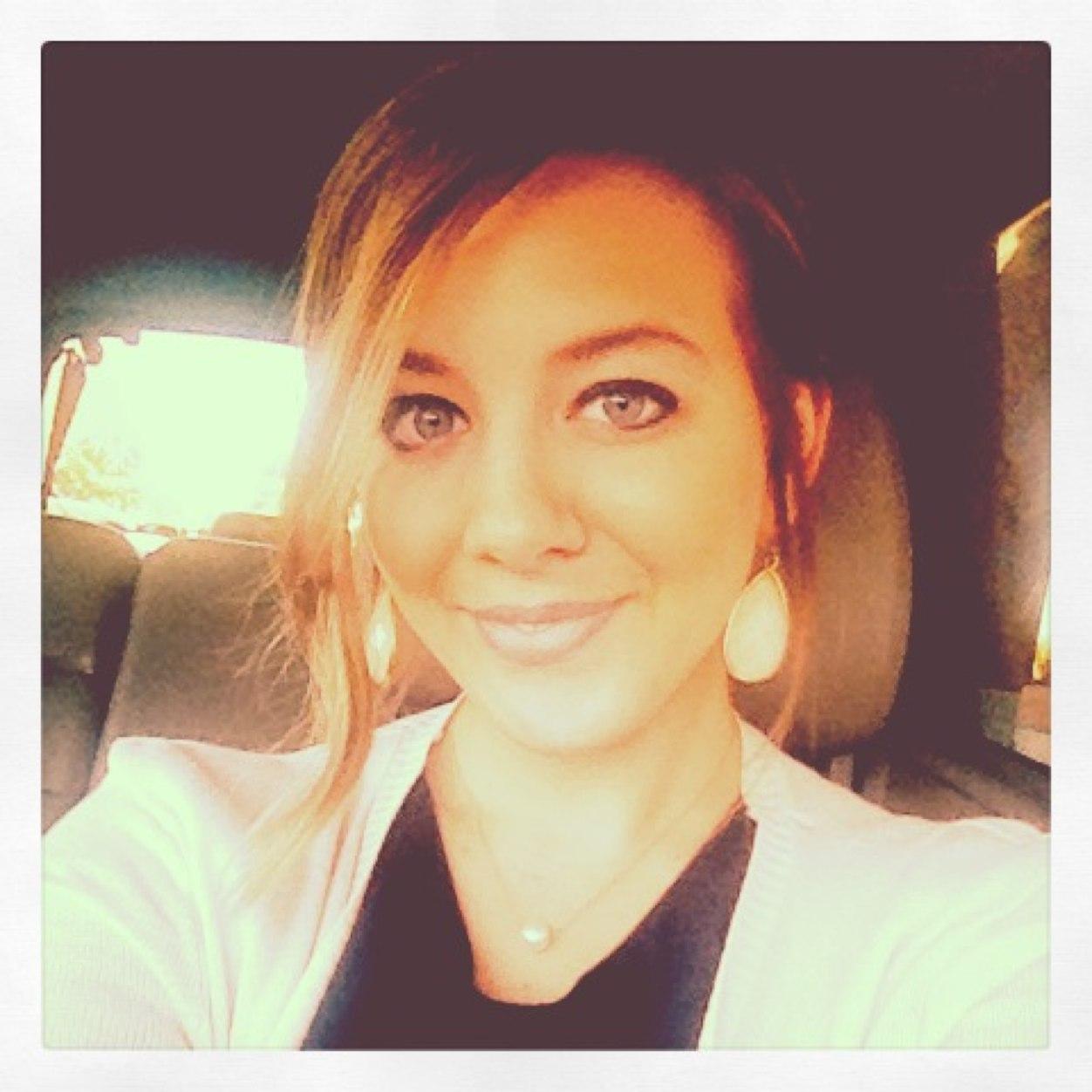 amy_nmiller's profile picture. love the life you live. live the life you love.