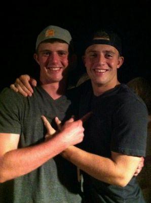 Alowe05's profile picture. 