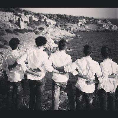 outlineofficial's profile picture. Band Italiana di inediti! Seguici su YouTube: http://t.co/K4BmAwpfBz Facebook: http://t.co/IGMtAT1zLk Instagram: http://t.co/lSNOPKEoSg